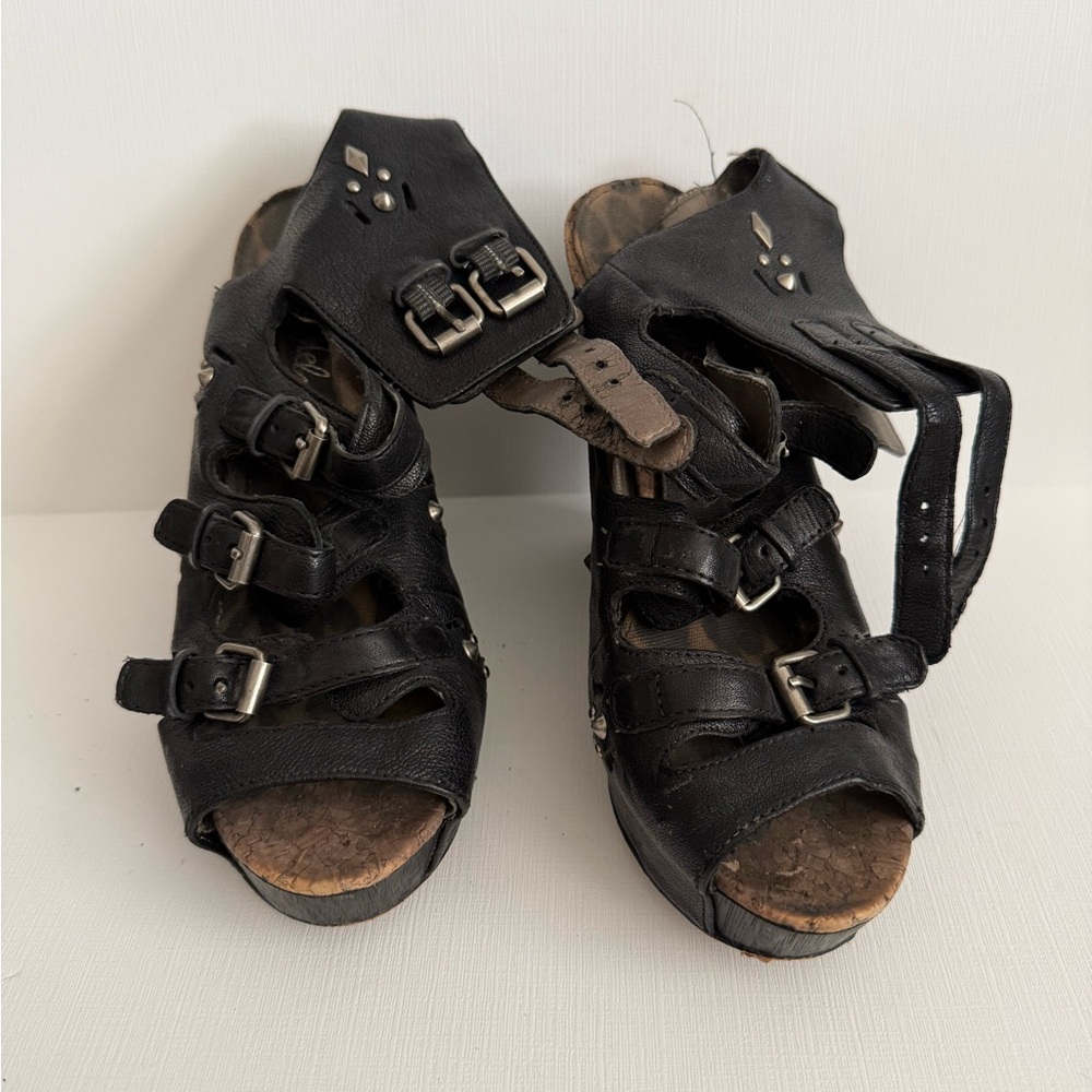 Sam Edelman Strappy Black Wedges